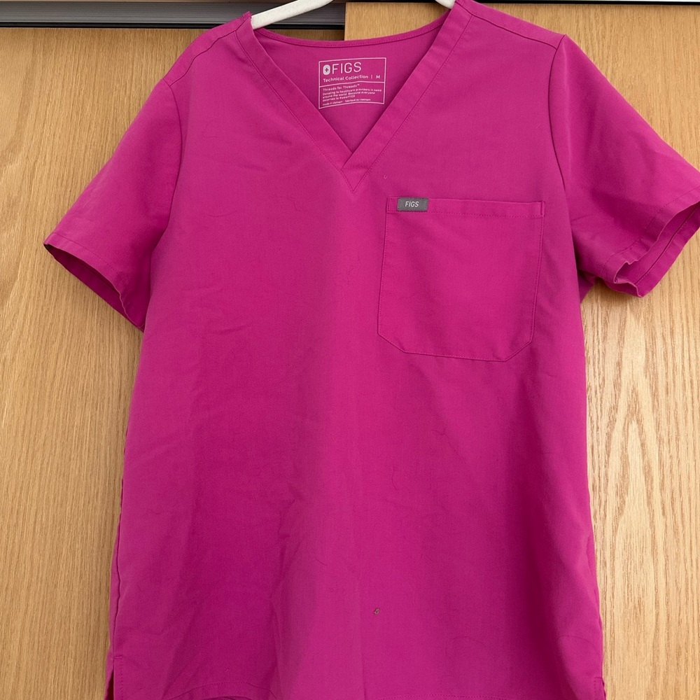 Figs Electric Orchid One Pocket Catarina Scrub Top